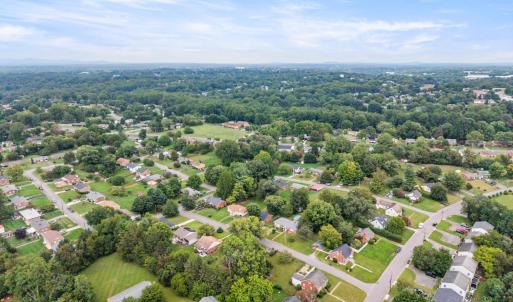 Photo #36 of 1608 Lynndale Place, Lynchburg, VA 0.3 acres
