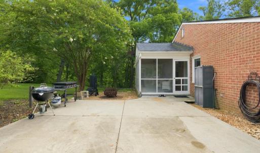 Photo #46 of 2420 Castle Place, Lynchburg, VA 0.4 acres