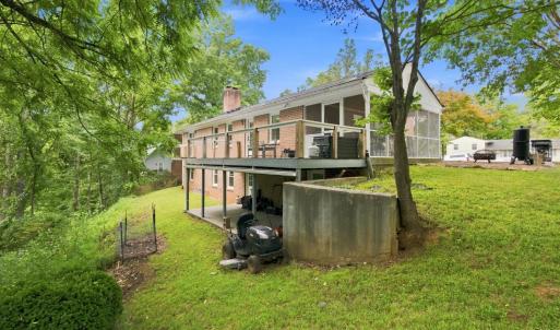 Photo #45 of 2420 Castle Place, Lynchburg, VA 0.4 acres