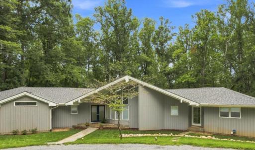 Photo #1 of 201 Howard Drive, Lynchburg, VA 2.5 acres