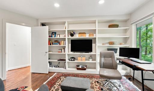 Photo #10 of 201 Howard Drive, Lynchburg, VA 2.5 acres