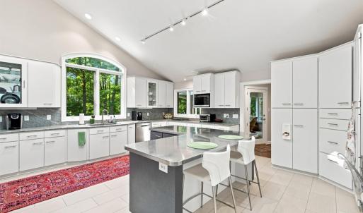 Photo #22 of 201 Howard Drive, Lynchburg, VA 2.5 acres