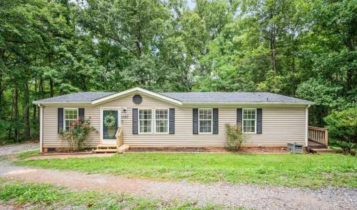 Photo #1 of 1097 Winn Drive, Moneta, VA 0.7 acres