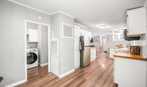 Photo #16 of 1097 Winn Drive, Moneta, VA 0.7 acres