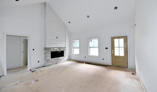 Photo #11 of 7 LEESVILLE RD, Evington, VA 1.5 acres