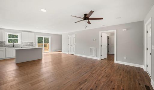 Photo #11 of 15885 Wyatts Way, Huddleston, VA 1.5 acres