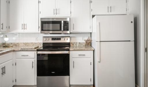 Photo #14 of 115 Stonehouse Drive, Lynchburg, VA 0.4 acres