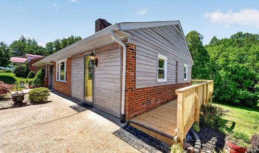 Photo #36 of 201 Westbriar Place, Madison Heights, VA 0.6 acres
