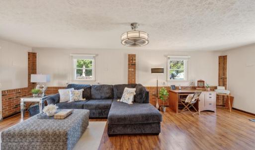Photo #4 of 201 Westbriar Place, Madison Heights, VA 0.6 acres