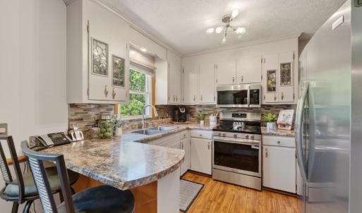Photo #8 of 201 Westbriar Place, Madison Heights, VA 0.6 acres