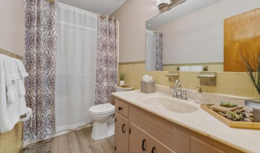 Photo #21 of 201 Westbriar Place, Madison Heights, VA 0.6 acres
