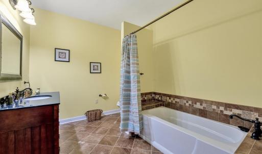 Photo #10 of 175 Tracie Drive, Altavista, VA 19.9 acres