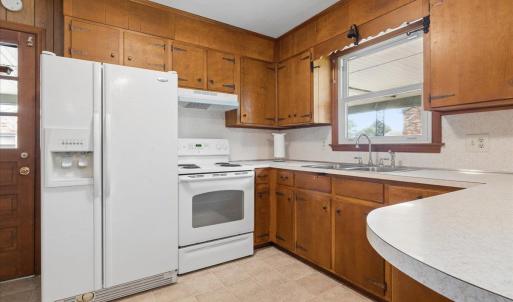 Photo #11 of 1111 Roundtree Drive, Bedford, VA 0.4 acres