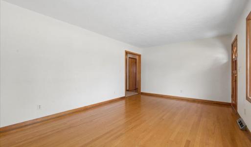 Photo #7 of 1111 Roundtree Drive, Bedford, VA 0.4 acres