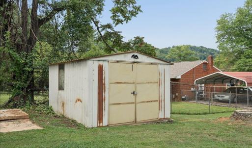 Photo #41 of 1111 Roundtree Drive, Bedford, VA 0.4 acres