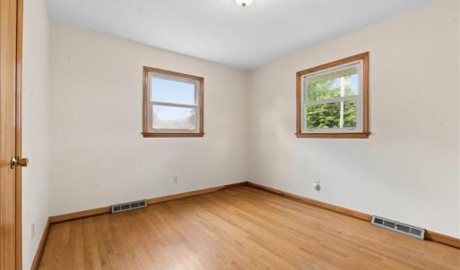 Photo #23 of 1111 Roundtree Drive, Bedford, VA 0.4 acres