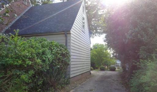 Photo #5 of 809 First Avenue, Farmville, VA 0.4 acres