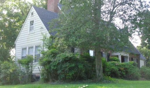 Photo #3 of 809 First Avenue, Farmville, VA 0.4 acres