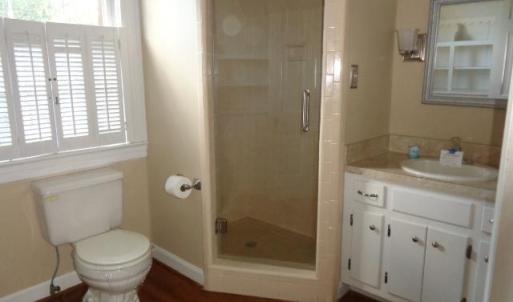 Photo #45 of 809 First Avenue, Farmville, VA 0.4 acres