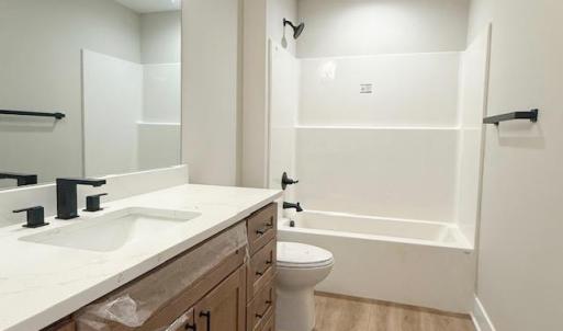 Photo #10 of 280 Acorn Drive, Appomattox, VA 0.7 acres