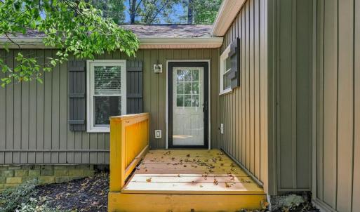 Photo #36 of 1082 Cedar Lane Court, Lynchburg, VA 1.1 acres