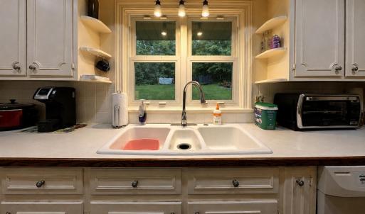 Photo #12 of 2122 Laurel Lane, Altavista, VA 0.6 acres