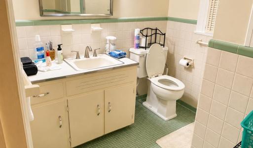 Photo #18 of 2122 Laurel Lane, Altavista, VA 0.6 acres