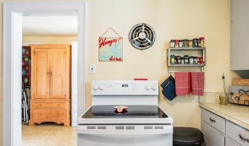 Photo #19 of 1231 Oakwood Street, Bedford, VA 1.8 acres