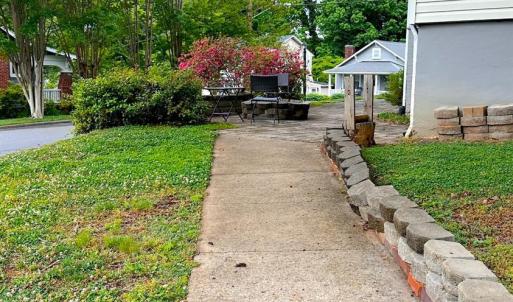 Photo #48 of 415 Oakridge Boulevard, Lynchburg, VA 0.1 acres