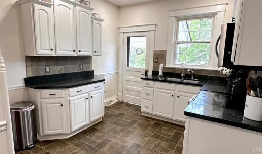 Photo #13 of 415 Oakridge Boulevard, Lynchburg, VA 0.1 acres