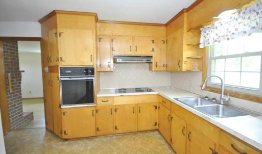 Photo #9 of 426 Beechwood Drive, Lynchburg, VA 0.5 acres