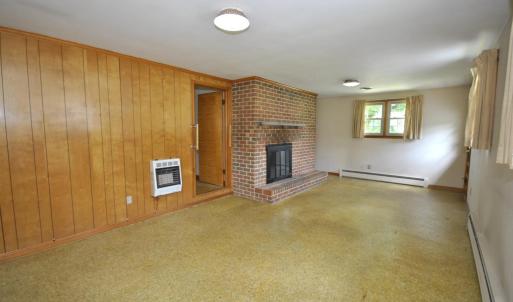 Photo #11 of 426 Beechwood Drive, Lynchburg, VA 0.5 acres