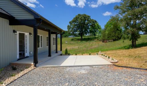 Photo #2 of 2249 Lipscomb Road, Moneta, VA 1.7 acres