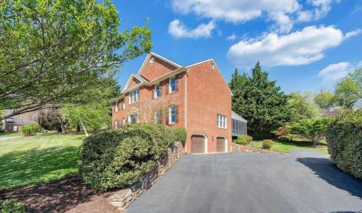 Photo #59 of 7706 Hollins Court Circle, Roanoke, VA 0.4 acres