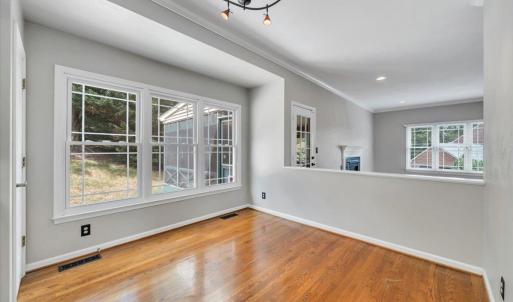 Photo #17 of 7706 Hollins Court Circle, Roanoke, VA 0.4 acres