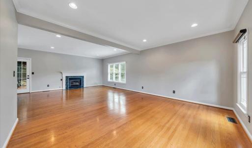 Photo #27 of 7706 Hollins Court Circle, Roanoke, VA 0.4 acres
