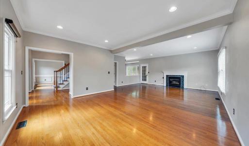 Photo #26 of 7706 Hollins Court Circle, Roanoke, VA 0.4 acres