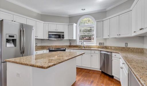 Photo #9 of 7706 Hollins Court Circle, Roanoke, VA 0.4 acres