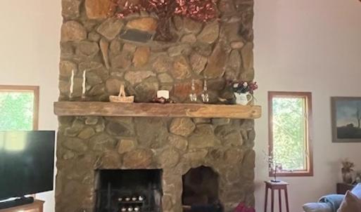 Photo #4 of 3460 Roaring Run Road, Goode, VA 5.8 acres