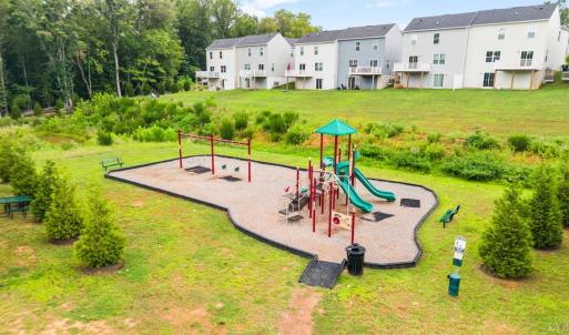 Photo #52 of 141 Robinia Road, Lynchburg, VA 0.1 acres