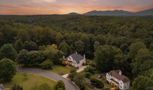 Photo #4 of 1913 Royal Oak Drive, Lynchburg, VA 2.4 acres