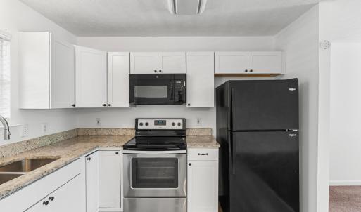 Photo #8 of 340 Blackhawke Drive, Lynchburg, VA 0.2 acres