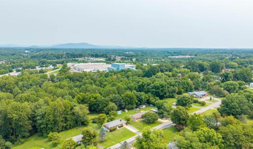 Photo #39 of 7128 Meadowbrook Road, Lynchburg, VA 0.9 acres