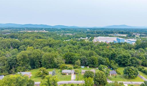 Photo #40 of 7128 Meadowbrook Road, Lynchburg, VA 0.9 acres