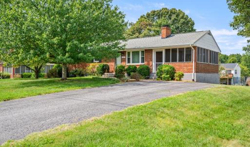 Photo #26 of 2002 Roundelay Road, Lynchburg, VA 0.4 acres