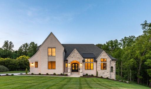 Photo #2 of 111 Waterton Drive, Lynchburg, VA 2.3 acres