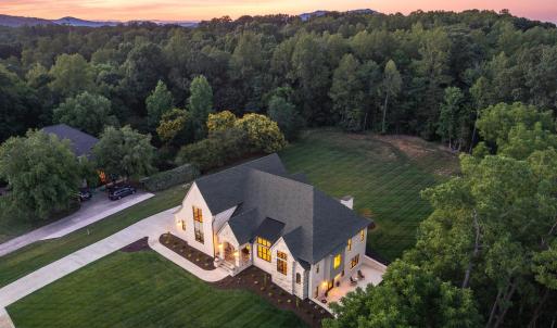 Photo #5 of 111 Waterton Drive, Lynchburg, VA 2.3 acres