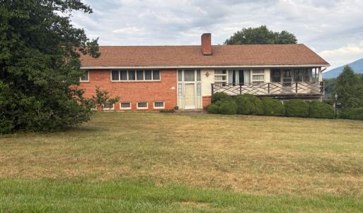 Photo #17 of 1729 Oakwood Street, Bedford, VA 0.7 acres