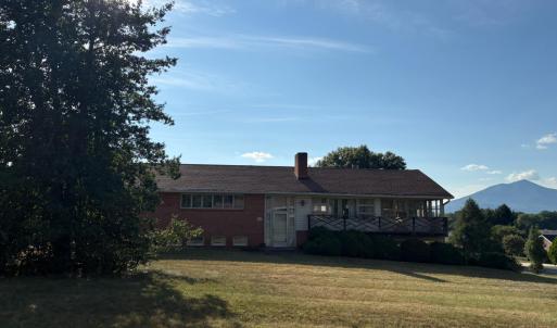 Photo #14 of 1729 Oakwood Street, Bedford, VA 0.7 acres