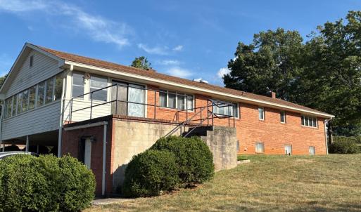 Photo #12 of 1729 Oakwood Street, Bedford, VA 0.7 acres